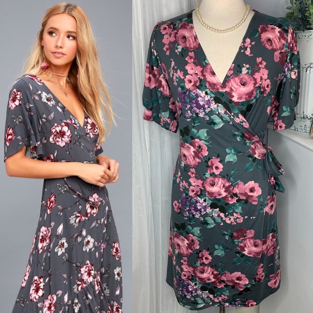 🌸 Gorgeous Floral Classic Wrap Dress (A)